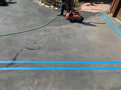 Asphalt Driveway Crack Filling