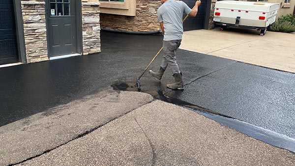 Pavement Sealcoating Services